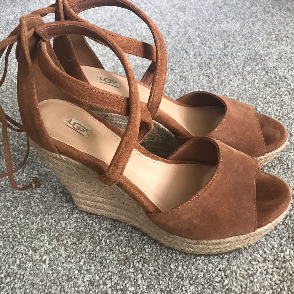 Brown Ugg cross wedges